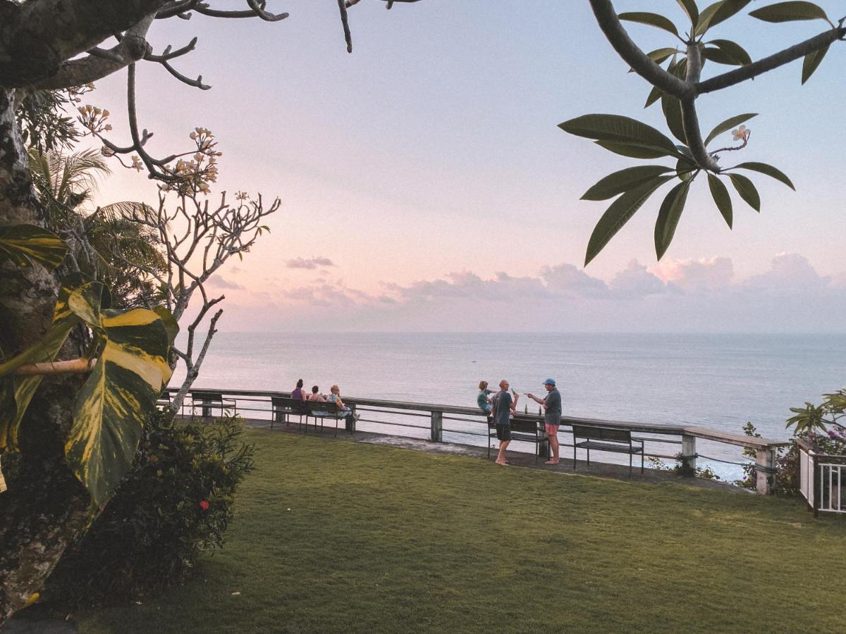 Uluwatu Cabañas Hotel Exterior foto